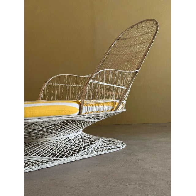 Mid-Century Modern Spun Fiberglass Lounge Chair by Russell Woodard, 1960s For Sale - Image 6 of 14