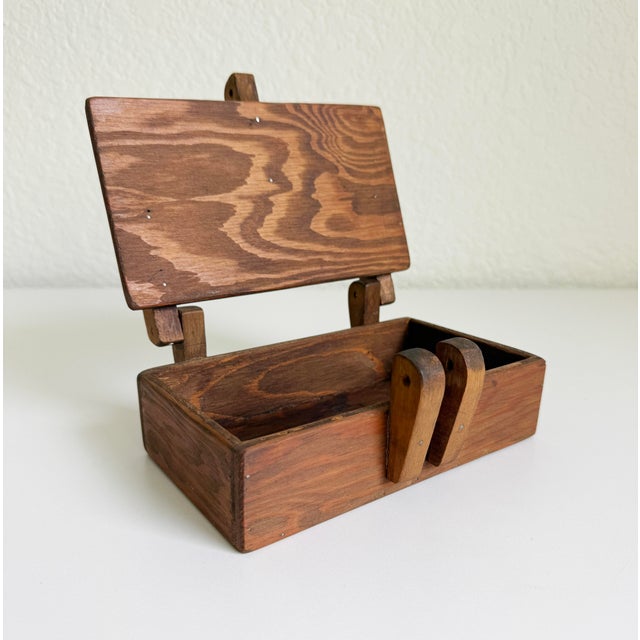 Early 20th Century Early 20th Century Folk Art Painter's Box With Wood Hinges & Clasp For Sale - Image 5 of 11