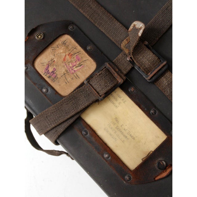 1920s Vintage 1920s Parcel Post Mailing Box Fiber Travel Case For Sale - Image 5 of 14