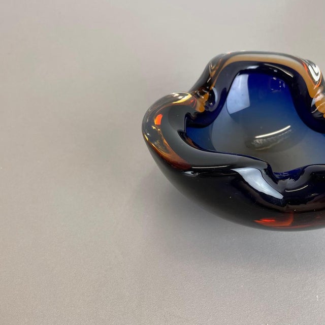 Italian Murano Glass Ashtray, 1970s For Sale - Image 4 of 16