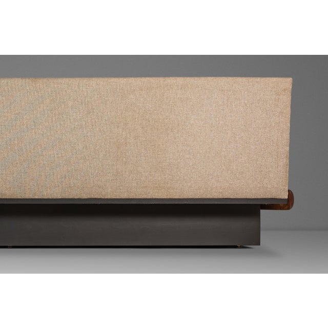 Rare Mid-Century Modern Armless Three Seat Platform Sofa / Daybed Attributed to Adrian Pearsall for Craft Associates, Usa, C. 1960s For Sale - Image 9 of 18