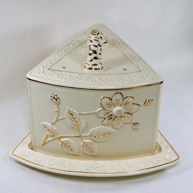 Lenox Vintage Abigails Gold-Trimmed Floral Porcelain Covered Cheese Wedge Dome & Tray For Sale - Image 4 of 15