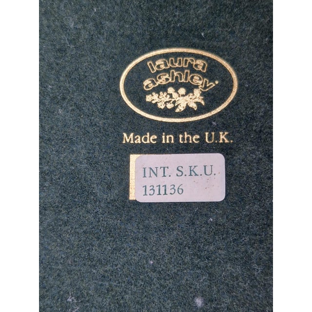 Table Lamp in Mint Porcelain from Laura Ashley, 1980s For Sale - Image 9 of 10