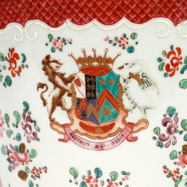 Red Antique Samson Porcelain Chinese Export Style Bianco Sopra Bianco Jardiniere For Sale - Image 8 of 17