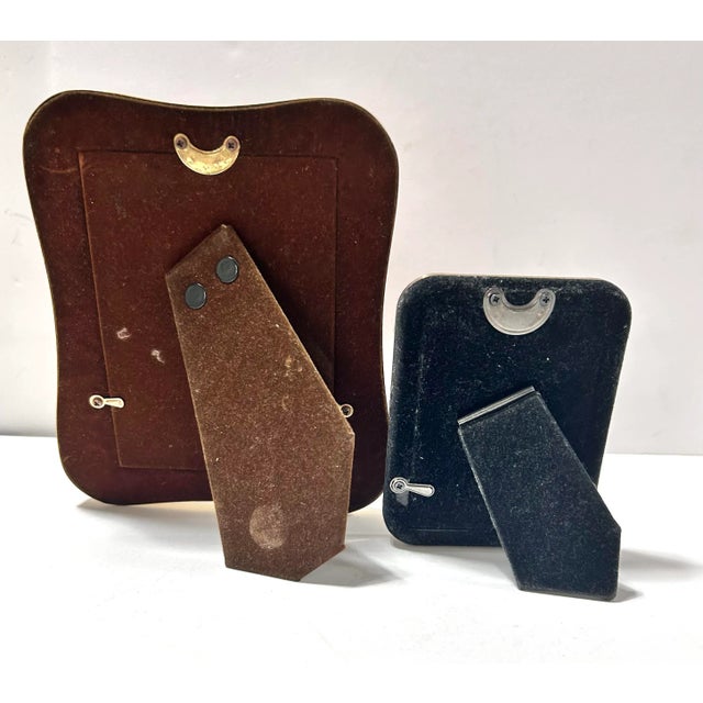 Metal Vintage Hollywood Regency Brass Picture Frames – Sculptural Gold Frames, Set of 2 For Sale - Image 7 of 7