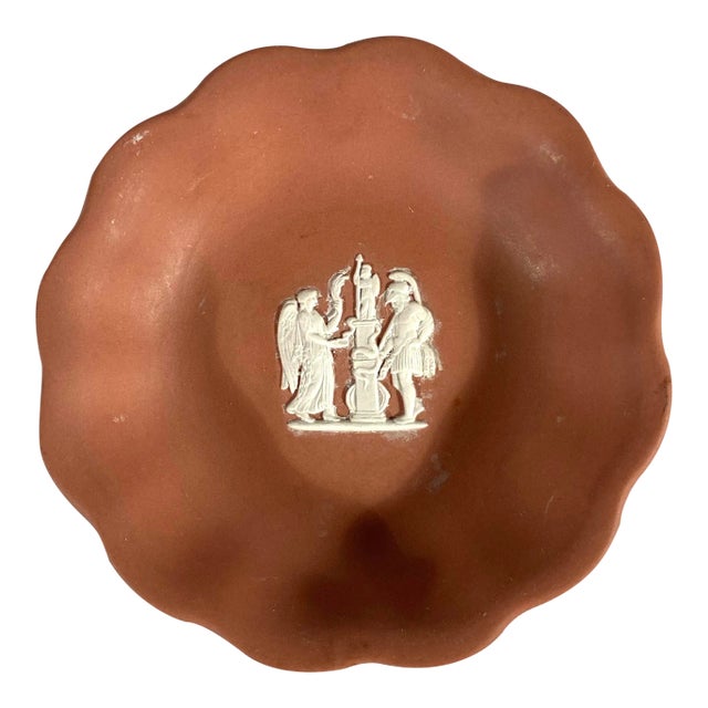 1970s Wedgewood Round Scalloped Compotier For Sale