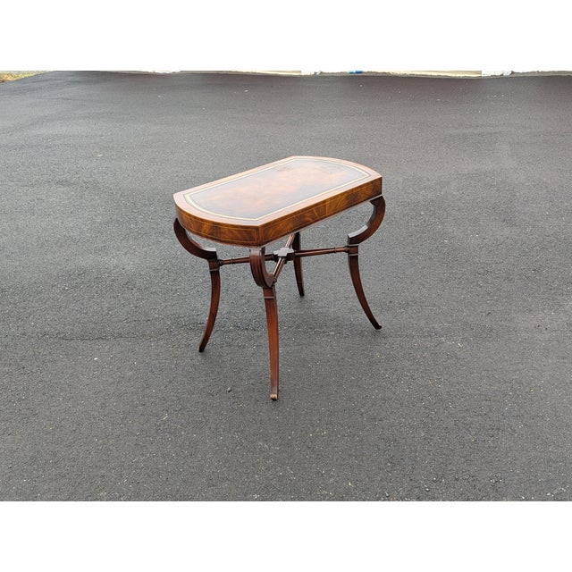 Vintage Weiman Occasional "Heirloom" Leather-Top Mahogany Table Model 352-1723 For Sale - Image 9 of 10
