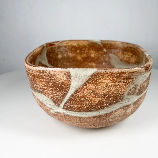 AMBIANIC presents Vintage Japanese Artisan Modern Pottery Textured Bowl signed 7 x 7 x 4.13 tall Preowned vintage...