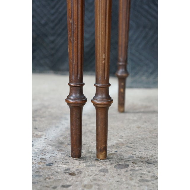 Vintage Imperial Sheraton Style Mahogany Drop Leaf Gateleg Pembroke Side Table For Sale - Image 10 of 18