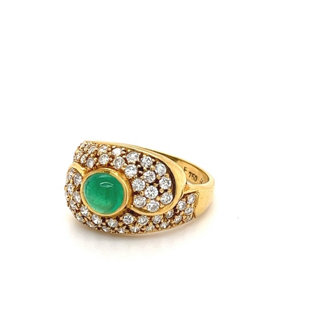✔ Natural Emerald ✔ Natural Diamonds ✔ Gold Karat: 18K ✔ Emerald Shape: Cabochon ✔ Emerald Weight: 0.90 carats ✔ Emerald...