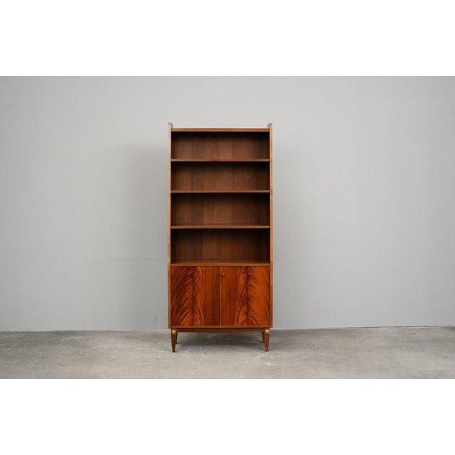 Mid-Century Brown Mahogany Bookcase For Sale - Image 4 of 18