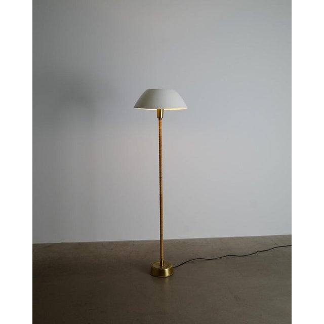 1960s Finnish Mid Century White Leather Senator Floor Lamp by Lisa Johansson-Papé, 1960s For Sale - Image 5 of 8