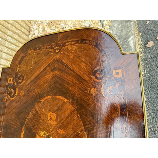 Early 20th Century Antique French Napoleon III-style Marquestry Inlaid Coffee Table For Sale - Image 5 of 18