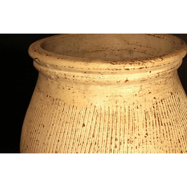 Large American Studio Pottery Terracotta Vases, Pair For Sale In Philadelphia - Image 6 of 8