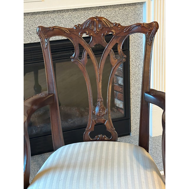 Wood 1970s Lexington Mahogany Dining Set – 9 Pieces (Table + 8 Chairs) For Sale - Image 7 of 10