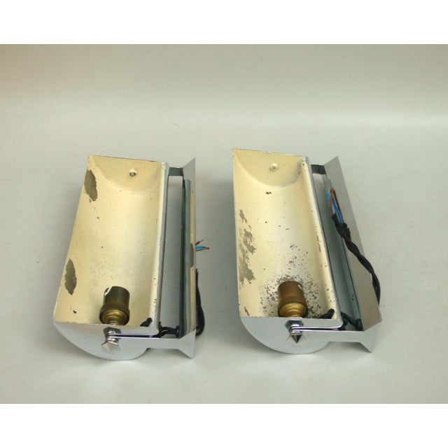 Art Deco Minimalist Chrome-Plated Wall Lights, France, 1920s, Set of 2 For Sale - Image 10 of 16