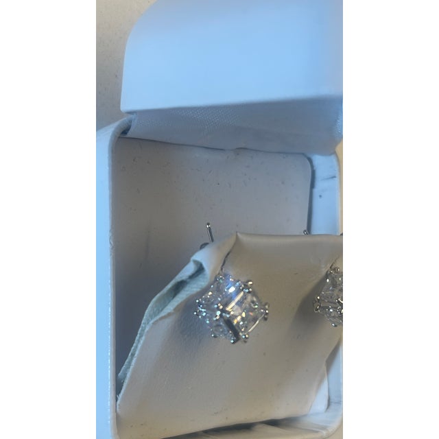 Fabulous studs with different take in CUBE design 1/4" all around.Sterling silver