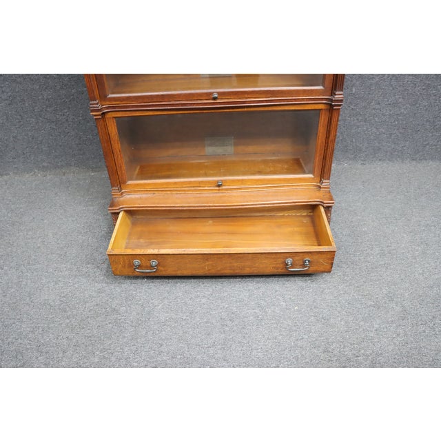Globe Wernicke Rare "Ideal" Quarter Sawn Oak Stacking Bookcase by Globe Wernicke For Sale - Image 4 of 11