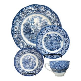 1970s Wedgwood “Liberty Blue” Transferware Service for Six- 24 Pieces For Sale
