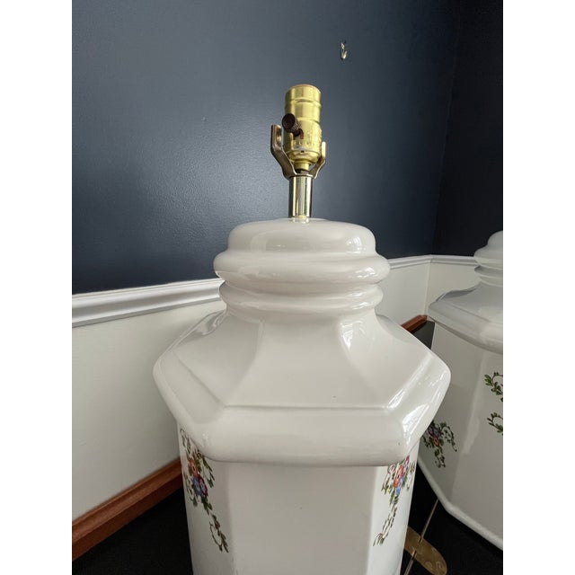 Antique White Pair of Monumental Delft Style Porcelain Tea Caddy Lamps For Sale - Image 8 of 11