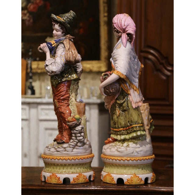 Pair of 20th Century Italian Hand-Painted Porcelain Figurine Statues For Sale - Image 10 of 12