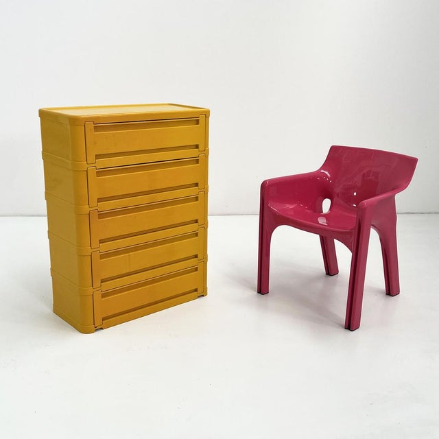 Red Model 4964 Chest of Drawers by Olaf von Bohr for Kartell, 1970s For Sale - Image 11 of 13