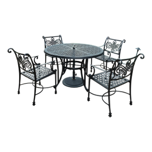 Outdoor Dining Table & Chairs and Cushions