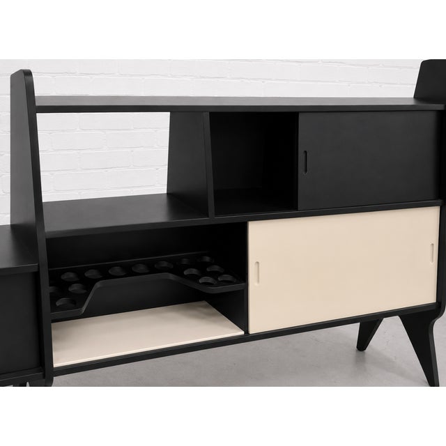 Italian Mid Century Modern Extra-Long Wall Unit in Black Lacquer — Gio Ponti Inspired For Sale - Image 9 of 14