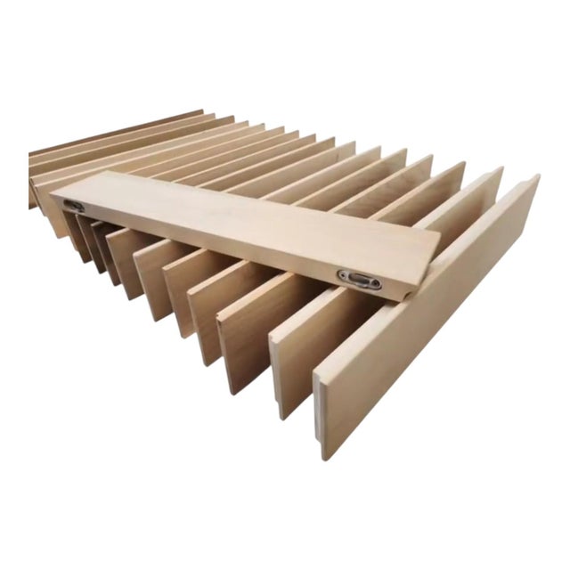 Minimalism Flag Red Minimal Shelve Set For Sale - Image 3 of 4