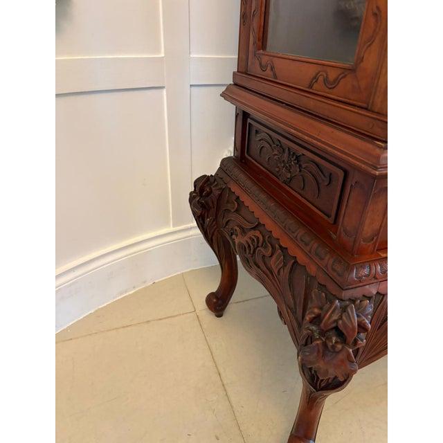 Antique Japanese Red Lacquer Hardwood Display Cabinet, 1860 For Sale - Image 3 of 18