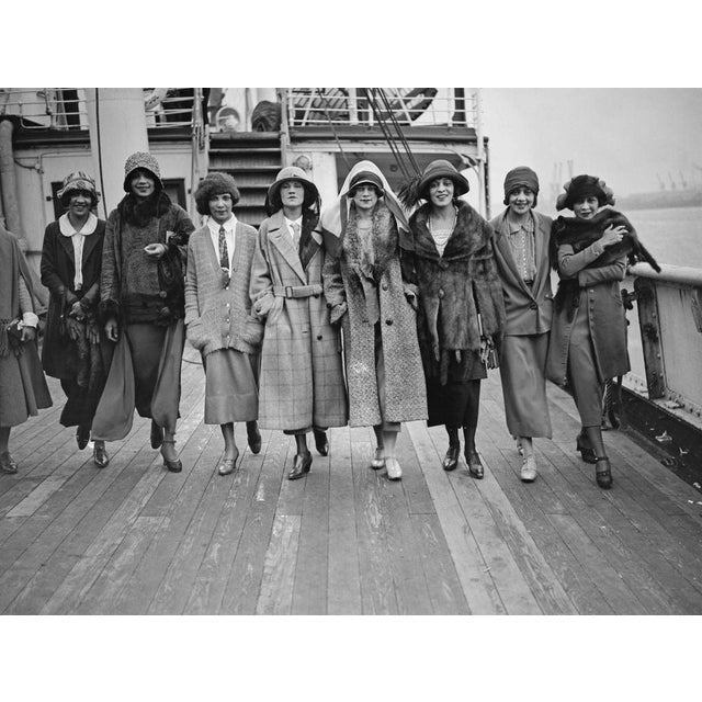 Cast Members and Orchestra of Plantation Revue The beauty chorus of theater production 'Plantation Revue' on the deck of...