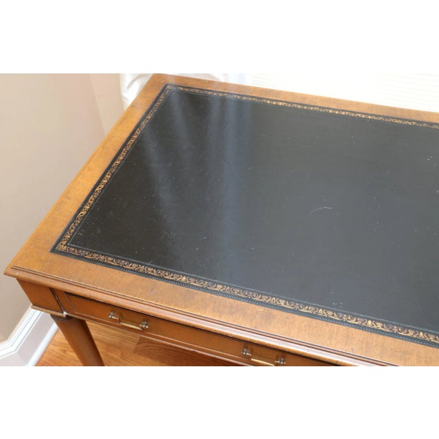 Traditional Early 20th Century Leather Top Writing Desk For Sale - Image 3 of 9