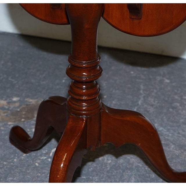 Antique Style Tilt Top Wine Side Table with Piecrust Top For Sale - Image 4 of 16