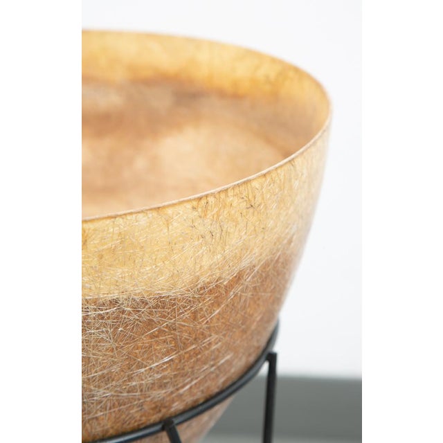 Metal Mid Century Modern Planter Kimball Bullet Round Atomic Plant Stand Tan Fiberglass For Sale - Image 7 of 12