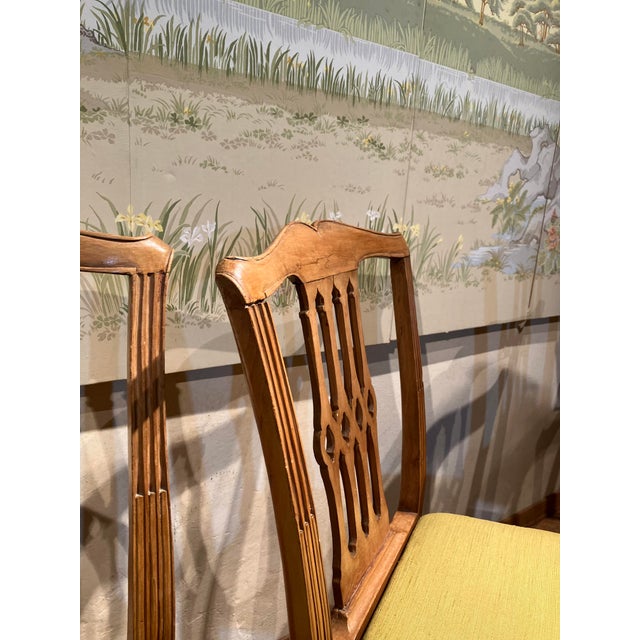 18th-Century Neoclassical Italian Pierced-Back Walnut Chairs, Tuscan Provenance, Set of 4 For Sale - Image 10 of 13