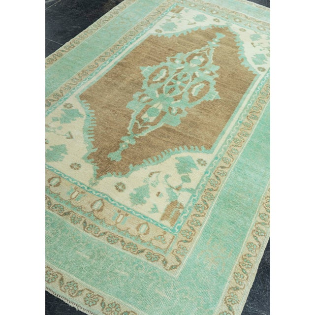 Brown Turkish Vintage Rug 4'7" x 8' #20784 For Sale - Image 8 of 8