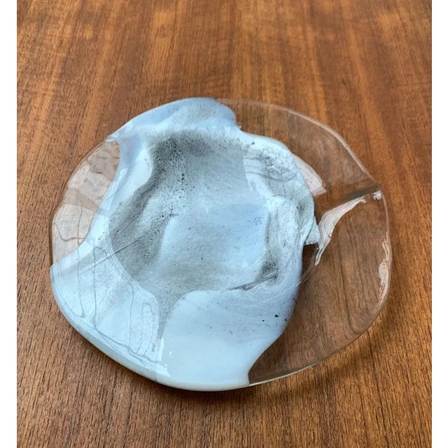 Vintage German Art Collection Glass Plate or Bowl by Hans Jürgen Richartz for Mathildenhütte, Solingen For Sale - Image 6 of 10