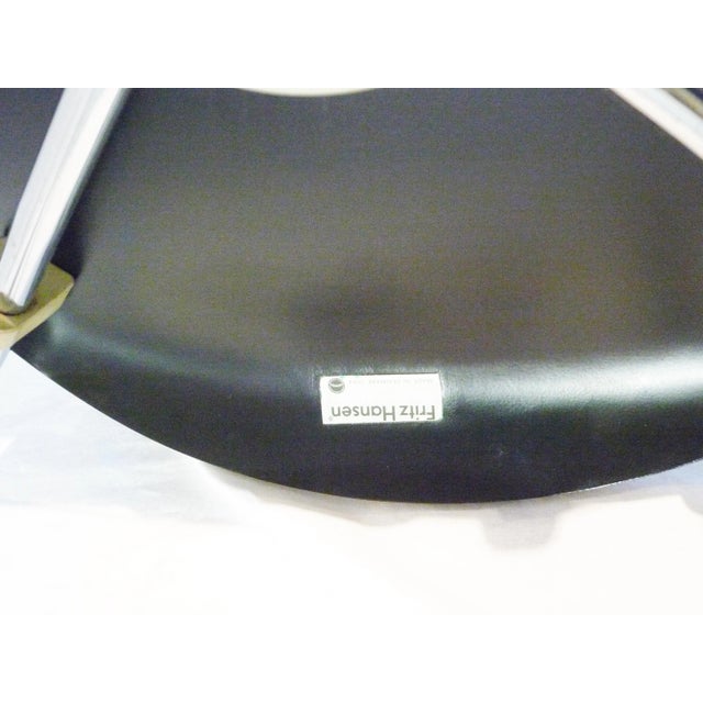 Model 3207 Armchair by Arne Jacobsen for Fritz Hansen, 1967 For Sale - Image 6 of 7