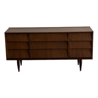 Vintage Louvered 9 Drawer Dresser For Sale
