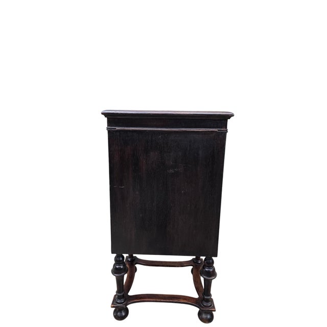 Early 20th Century Antique English Mahogany Smoking Cabinet With Glass-Lined Humidor For Sale - Image 5 of 11