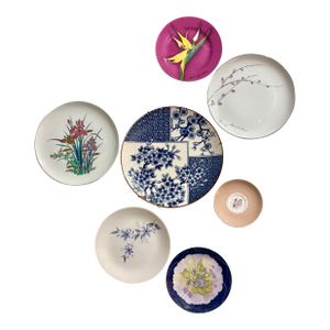 Mid 20th Century Purple and Blue Chinoiserie Blossom and Floral Wall Plate Curation, Set of 7