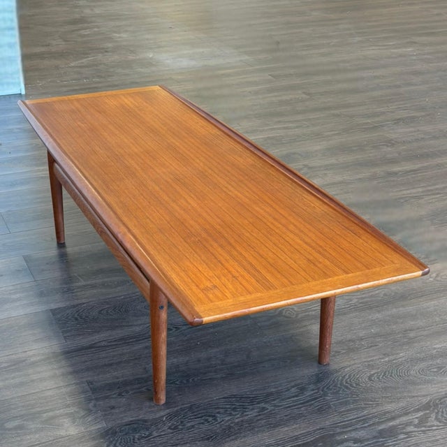 1960s Mid Century Modern Grete Jalk Surfboard Coffee Table For Sale - Image 6 of 12