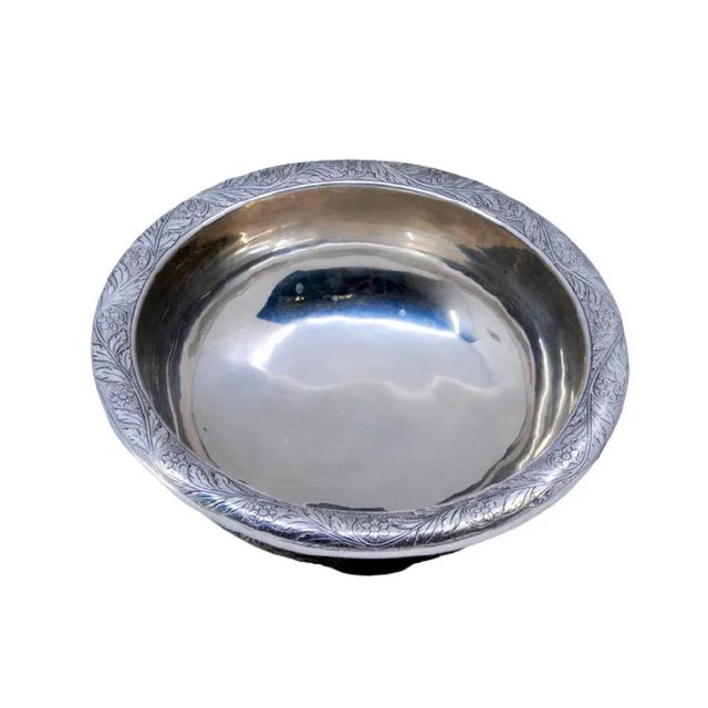 Silver Silver Bowl with Floral Engravings For Sale - Image 8 of 8