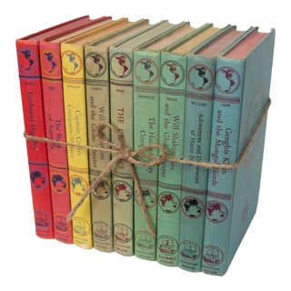 Rainbow Kids History Book Set (S/9) For Sale