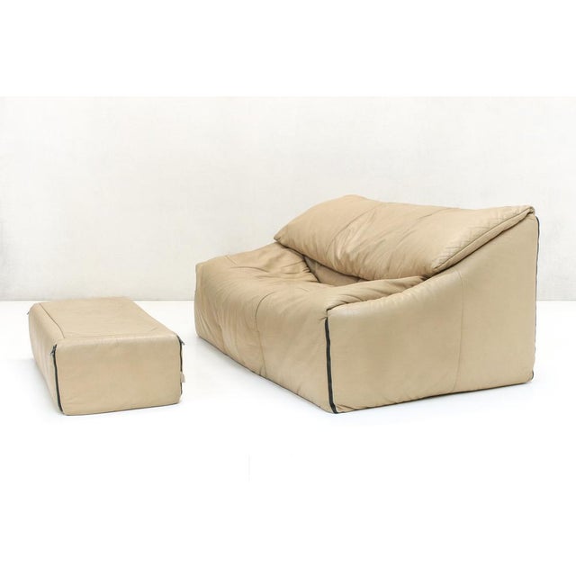 Postmodern Leather Plumy Sofa & Ottoman by Annie Hieronimus for Cinna, 1980s, Set of 2 For Sale - Image 3 of 14