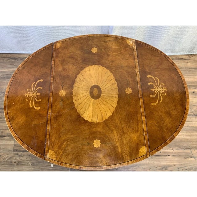 1970s Vintage Baker Furniture Pembroke Drop Leaf Side Table W Inlay Design One Drawer For Sale - Image 5 of 5