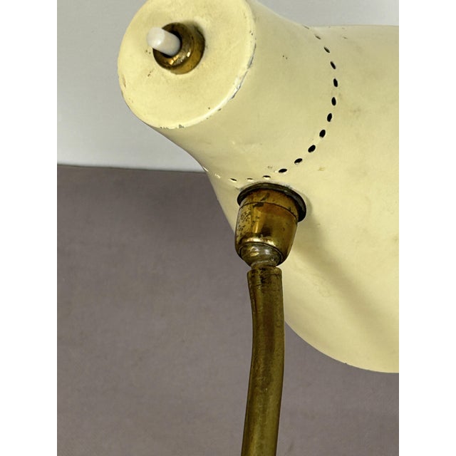 Gold Table Lamp by Giuseppe Ostuni for Oluce, 1949 For Sale - Image 8 of 12