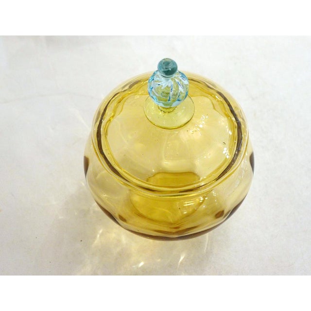 Antique Candy Dish in 2-Tone Blown Glass, 1890s For Sale - Image 4 of 11