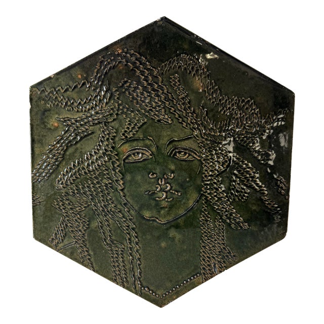 Vintage Susan Steven Figural Relief Portrait Studio Ceramic Wall Plaque For Sale