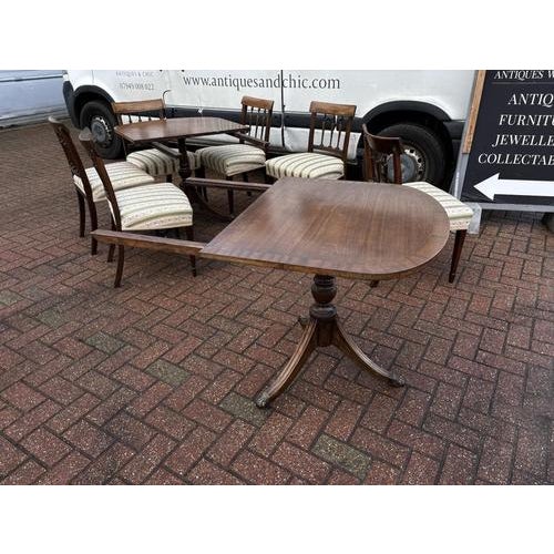 Antique Extending Dining Table and Chairs, Set of 7 For Sale - Image 17 of 18